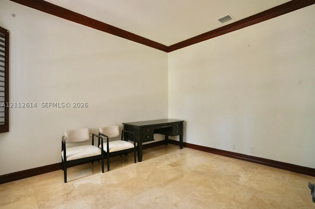 1422 Victoria Isle Dr