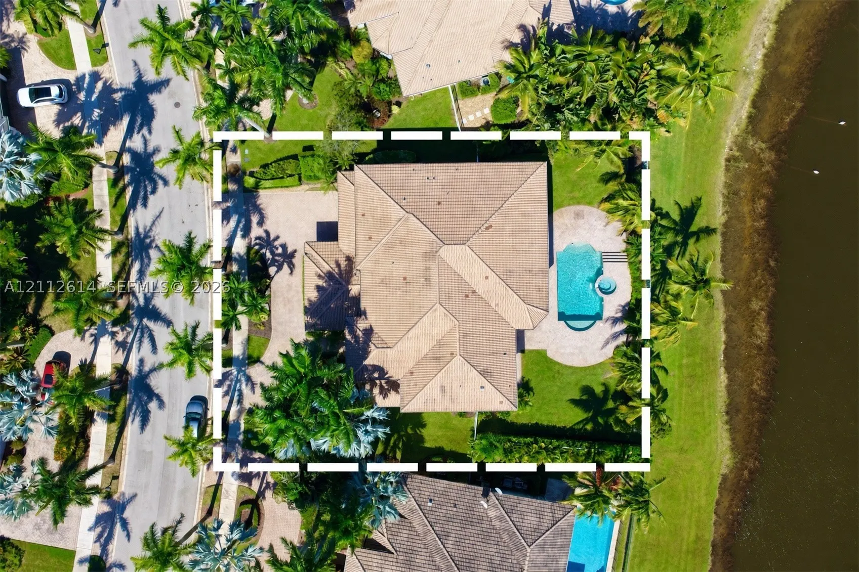 1422 Victoria Isle Dr