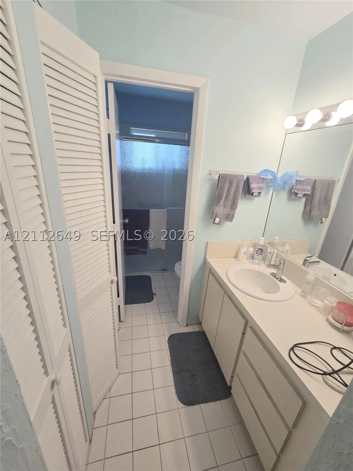 1698 NE 177th St