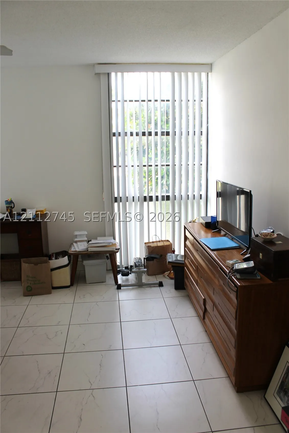 20500 W Country Club Dr #202