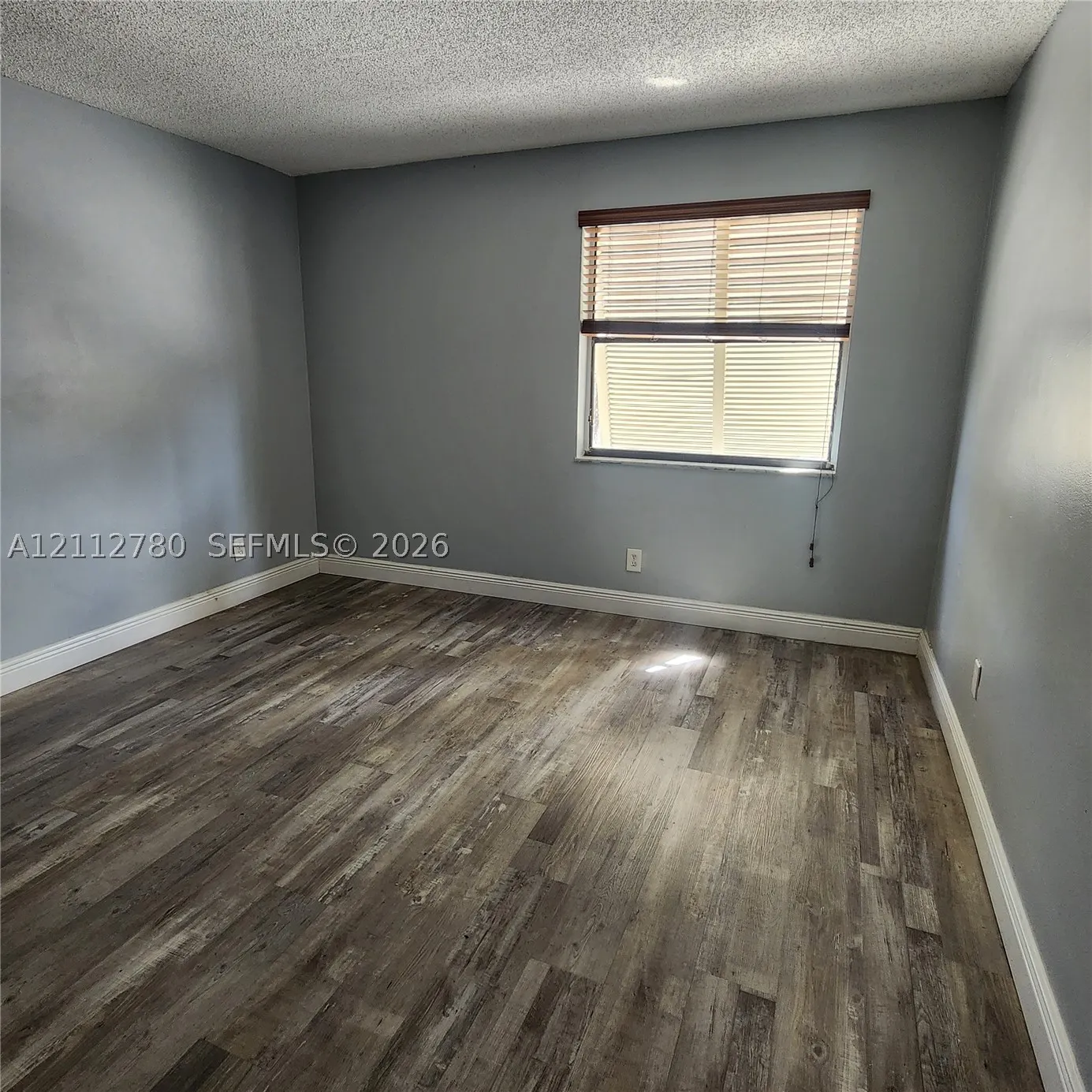 11011 S Lakeview Dr #11011