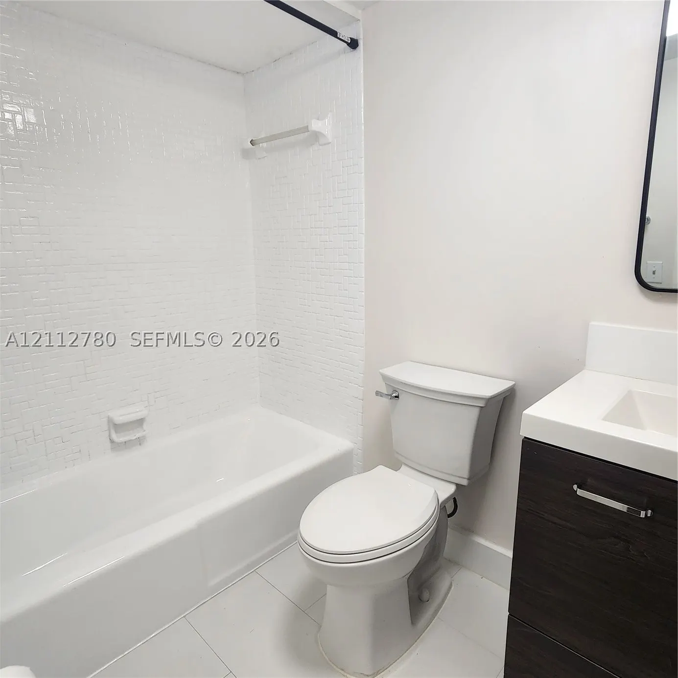 11011 S Lakeview Dr #11011