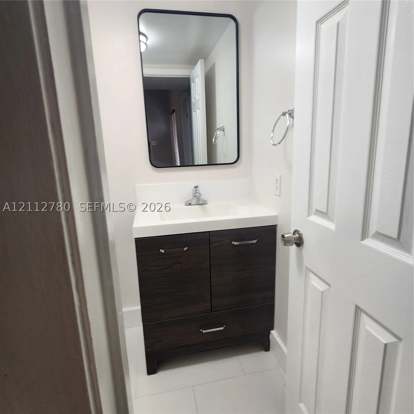 11011 S Lakeview Dr #11011