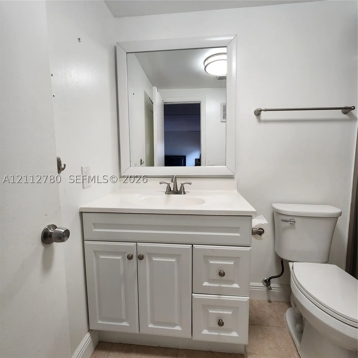 11011 S Lakeview Dr #11011