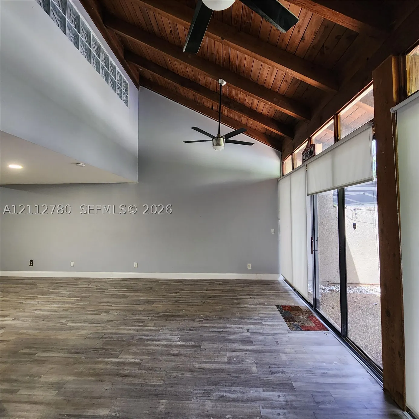 11011 S Lakeview Dr #11011