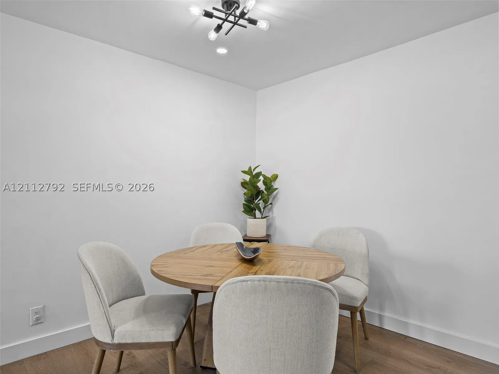 231 SW 28th Ter