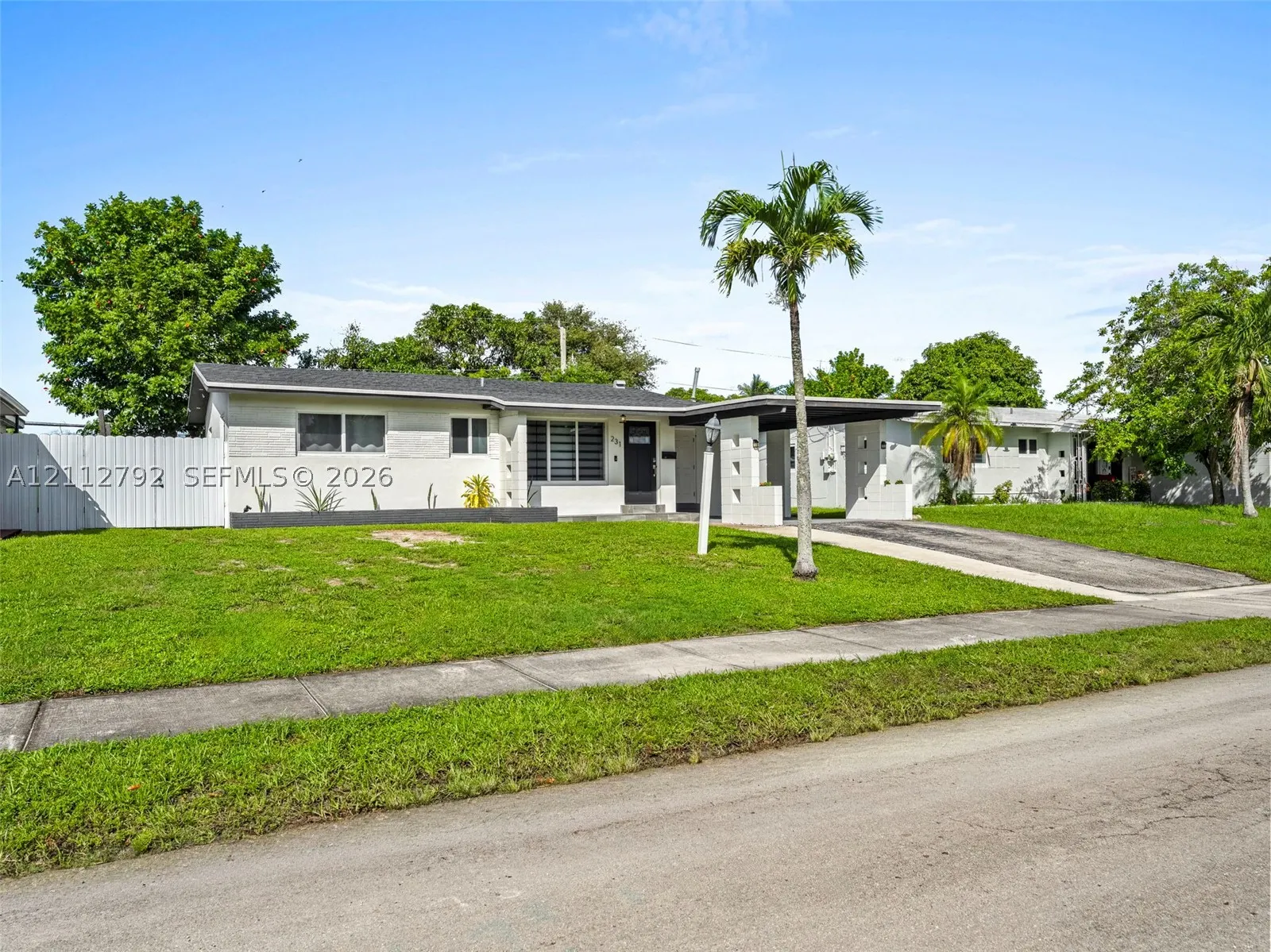 231 SW 28th Ter