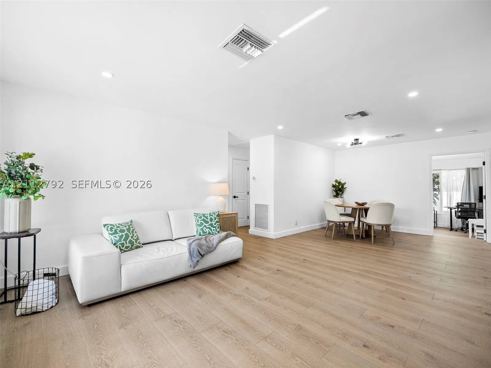 231 SW 28th Ter
