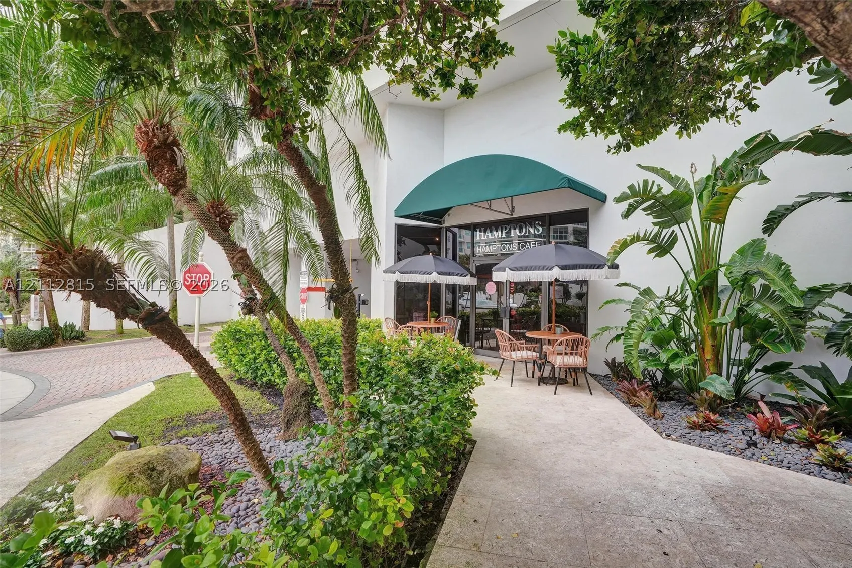 20281 E Country Club Dr #615