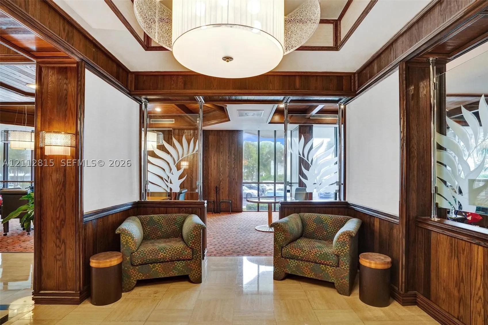 20281 E Country Club Dr #615