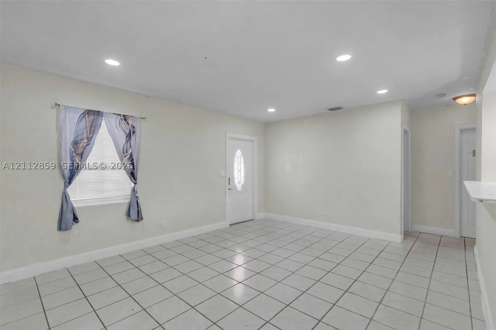 1207 Chateau Park Dr