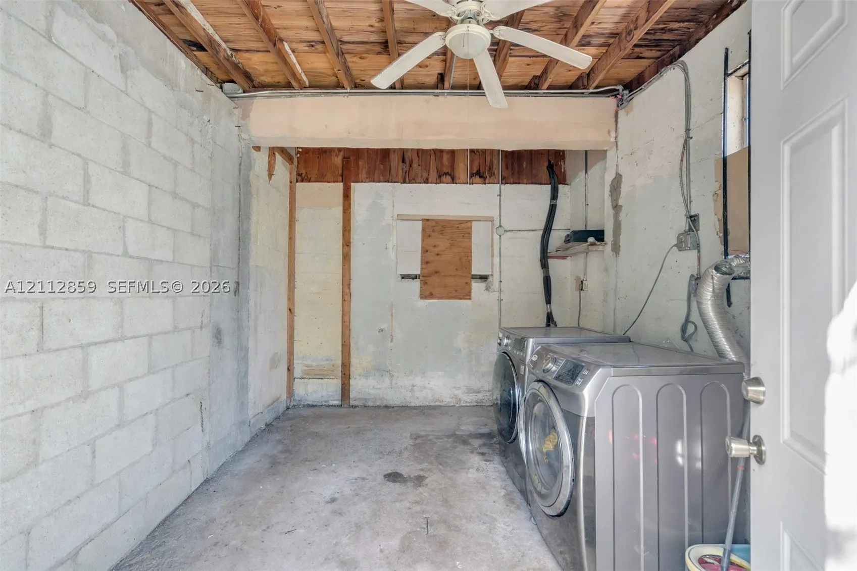 1207 Chateau Park Dr