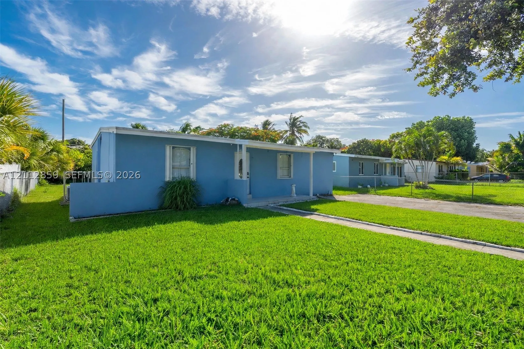 1207 Chateau Park Dr