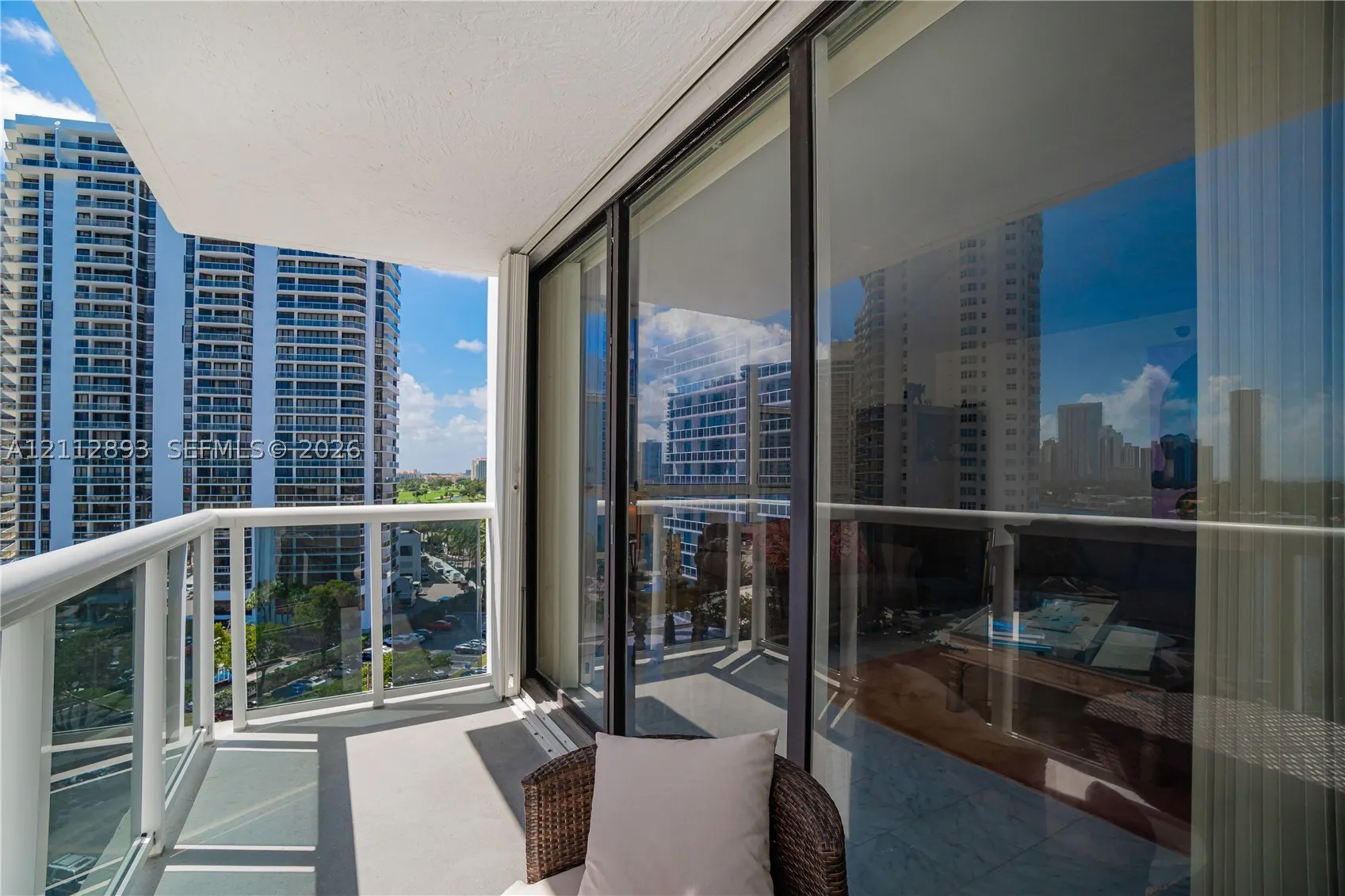 20515 E Country Club Dr #1048