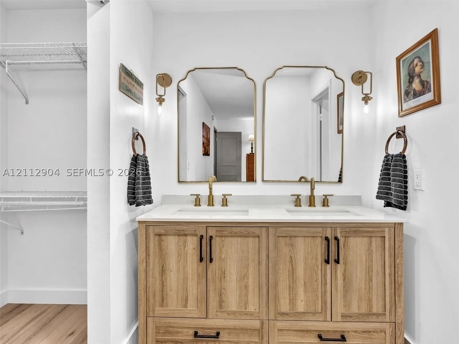 76 Forest Cir