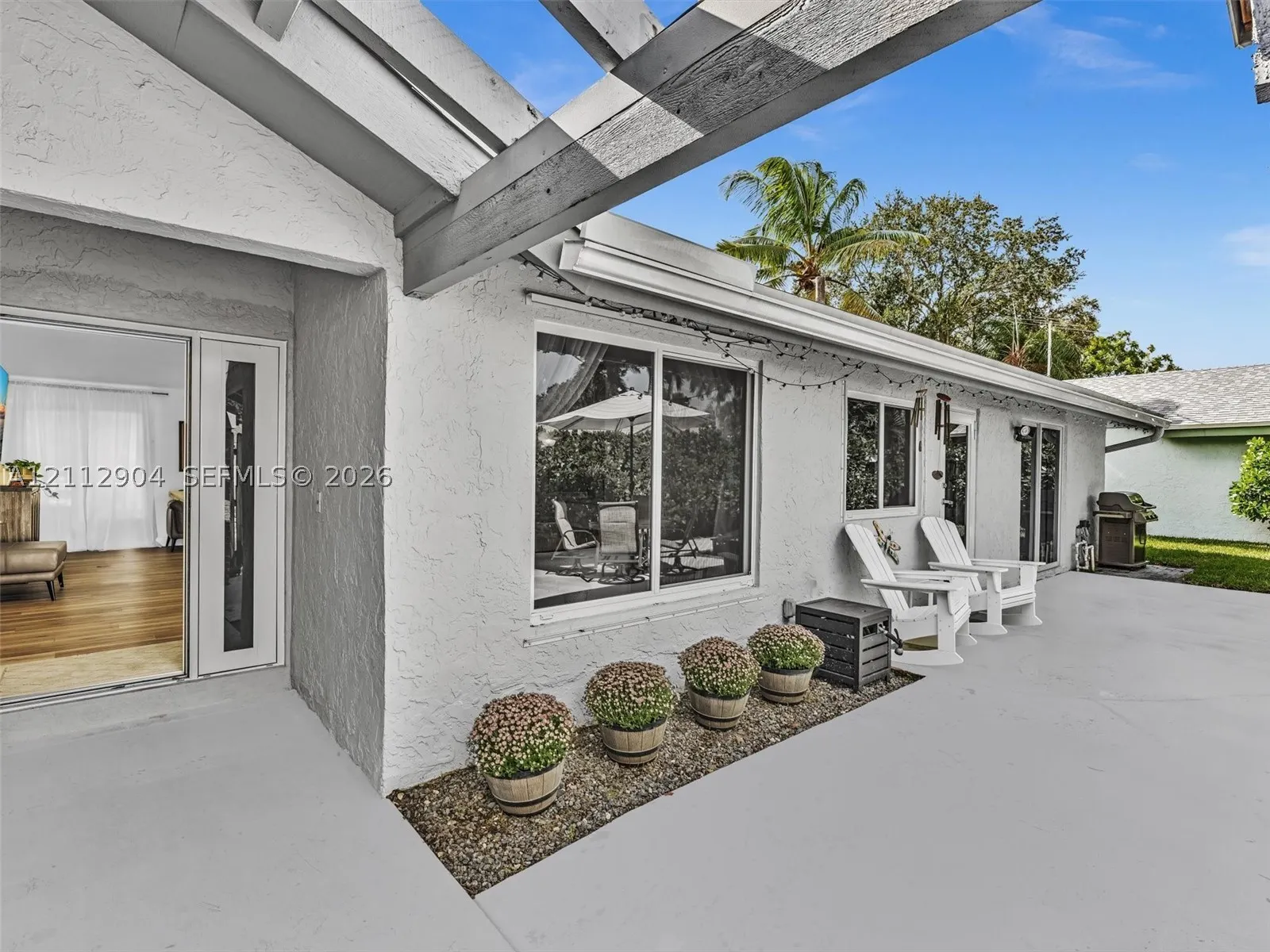 76 Forest Cir