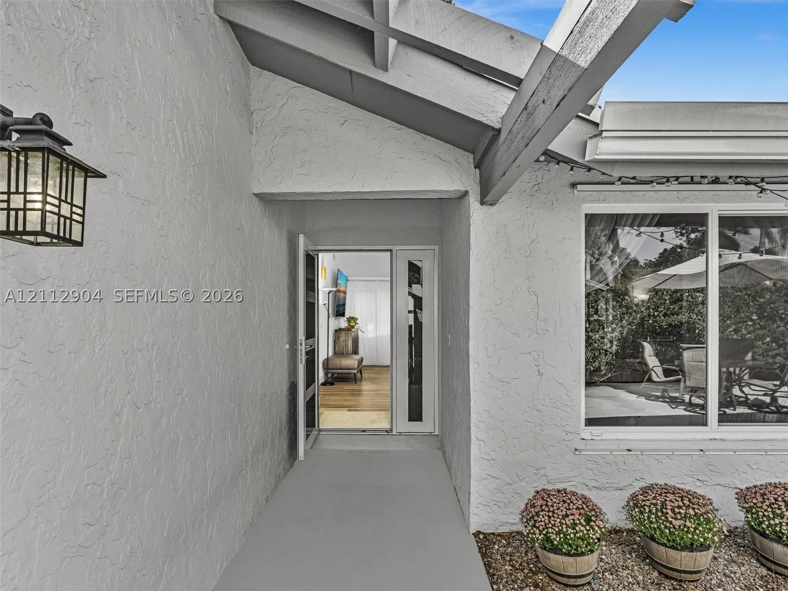 76 Forest Cir