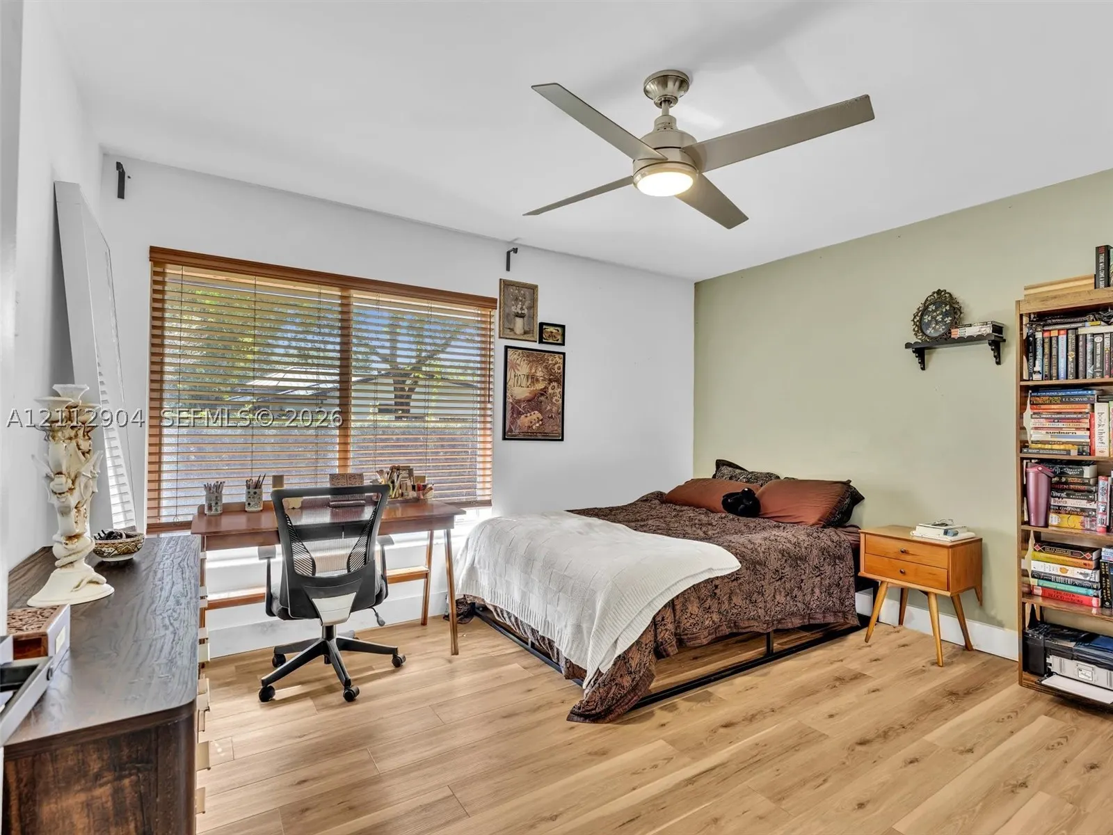 76 Forest Cir