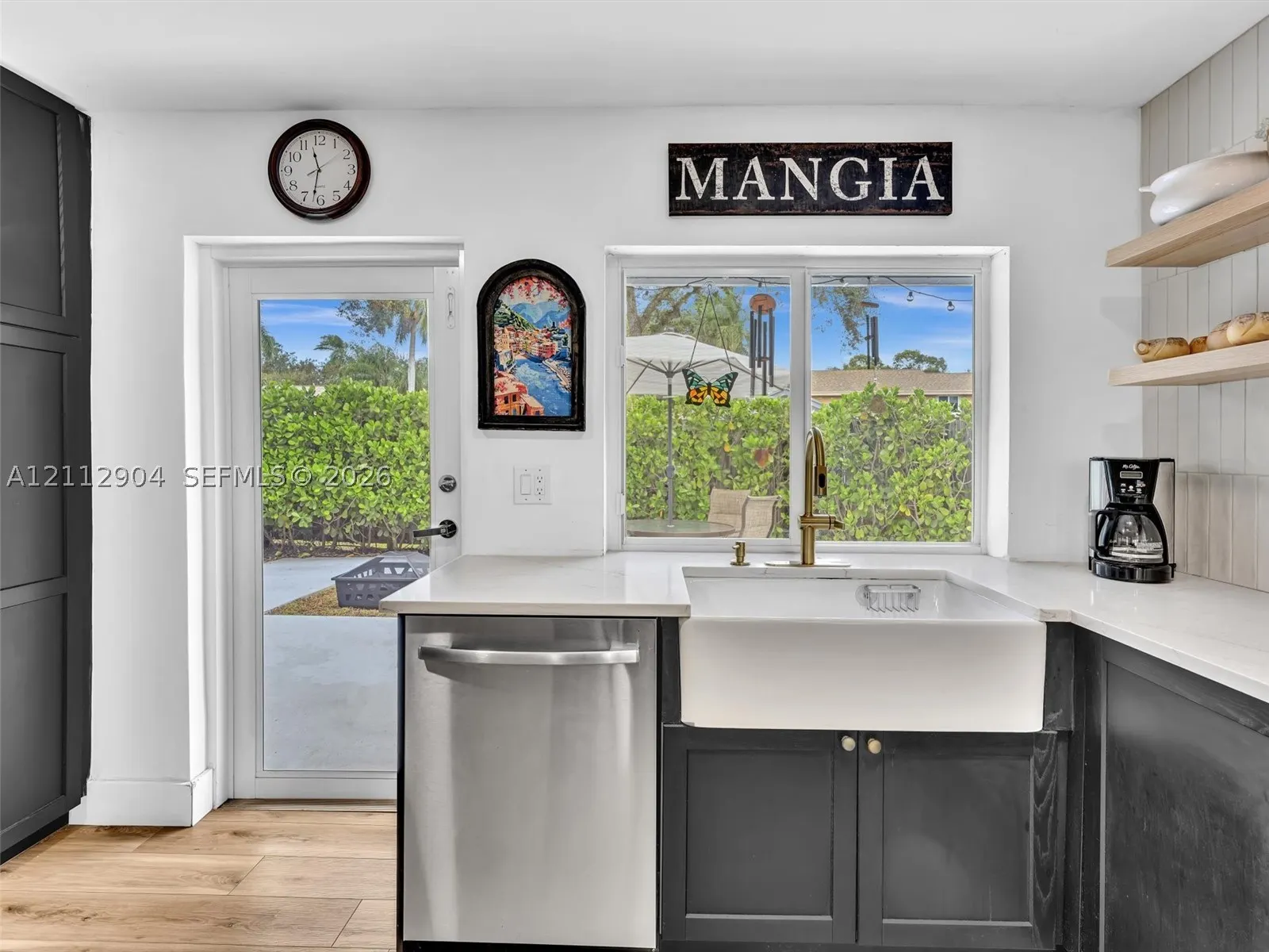 76 Forest Cir