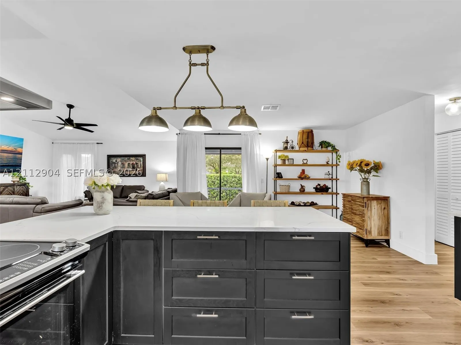 76 Forest Cir