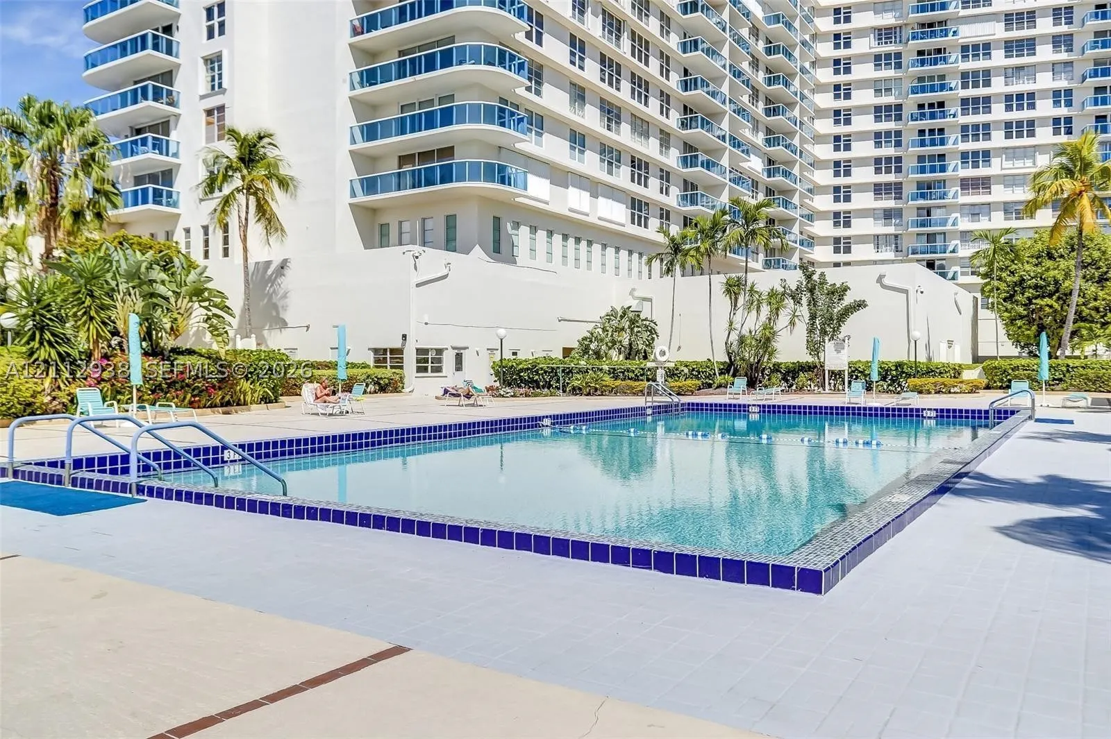 3800 S Ocean Dr #801