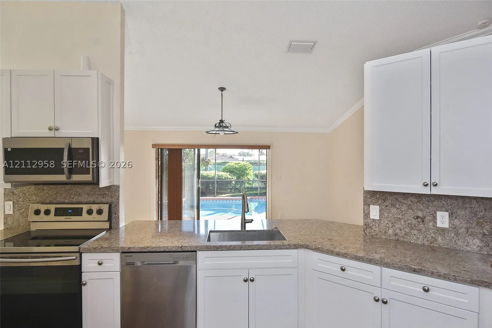 476 SW 169th Ter