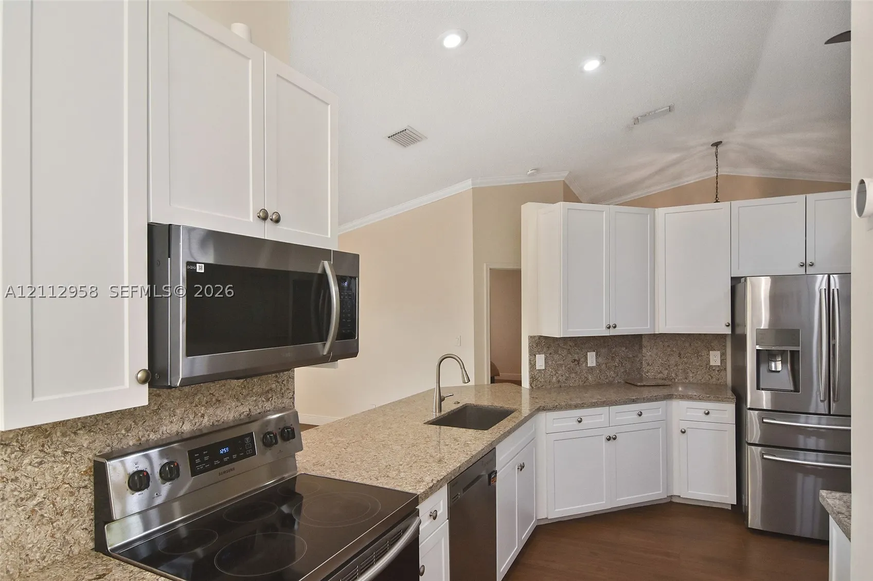 476 SW 169th Ter