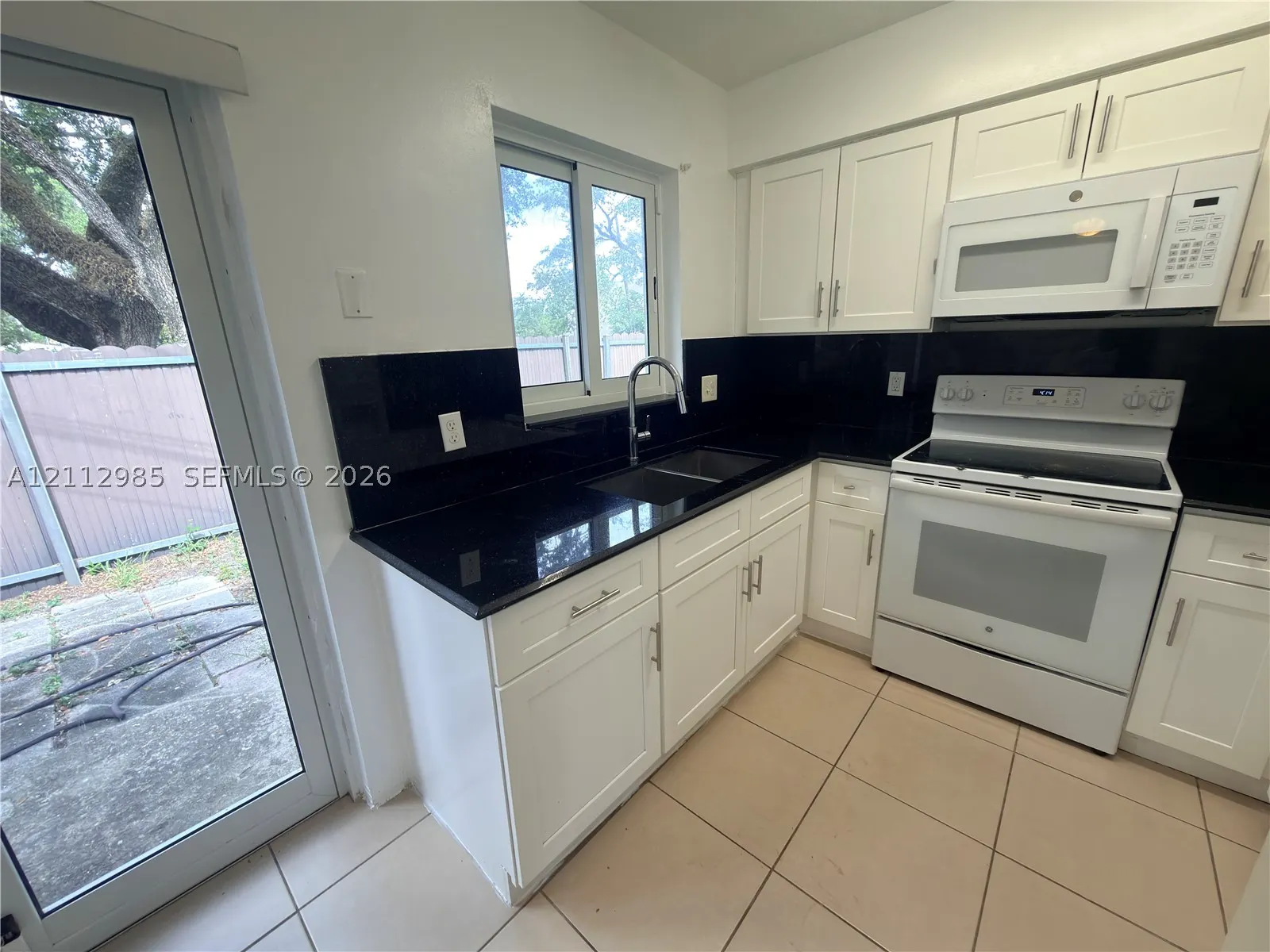 4830 SW 27th Ave #1