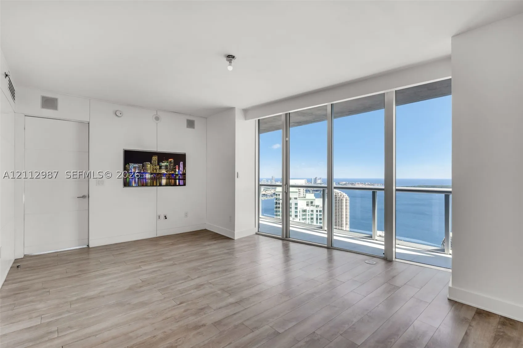 465 Brickell Ave #4901
