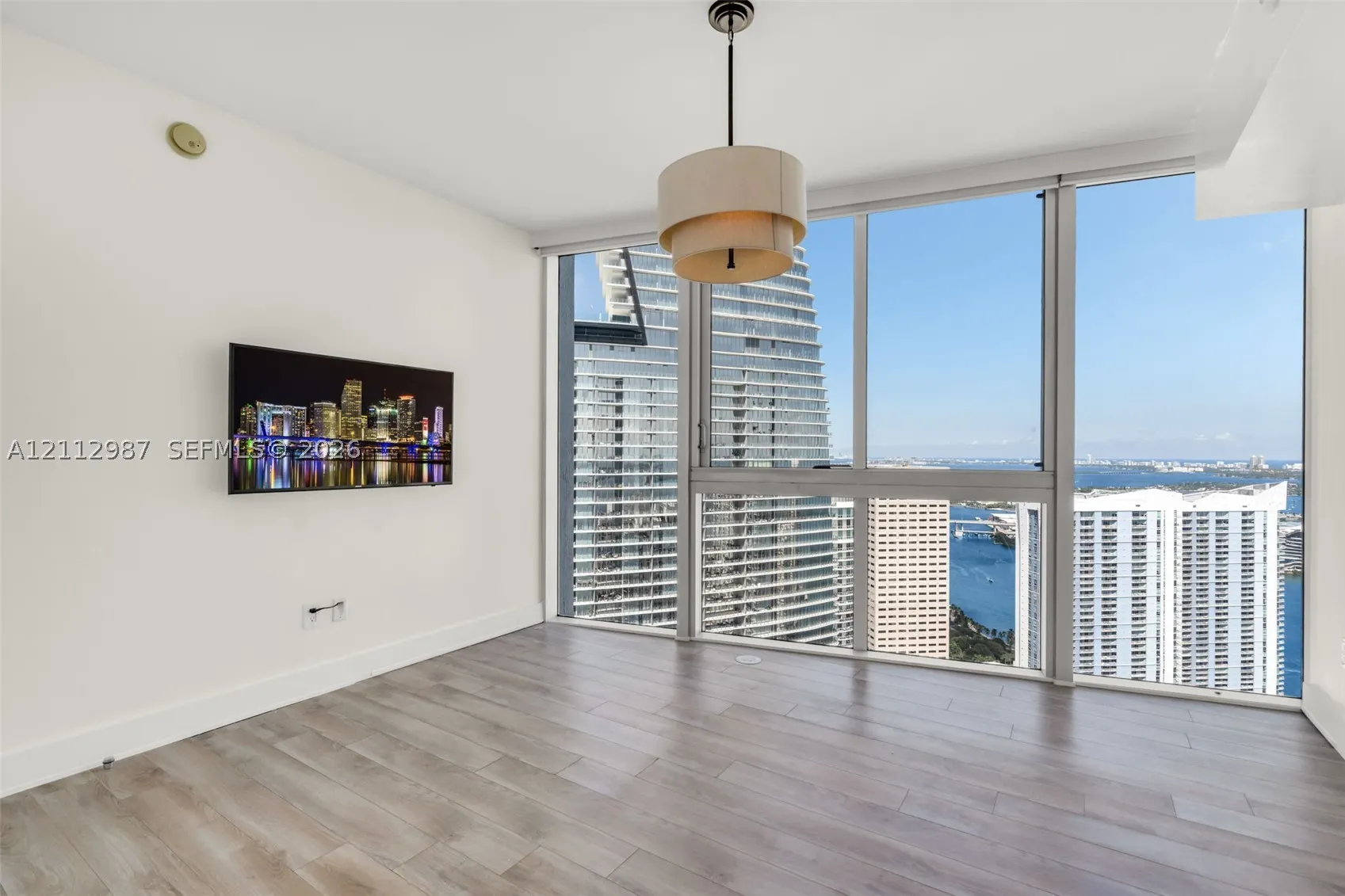 465 Brickell Ave #4901