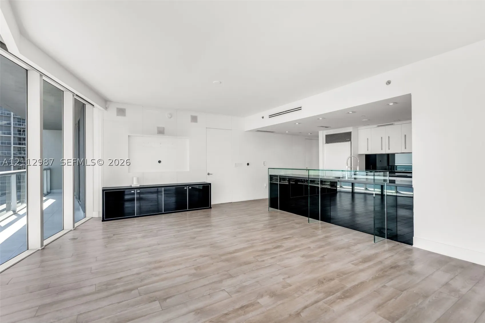 465 Brickell Ave #4901