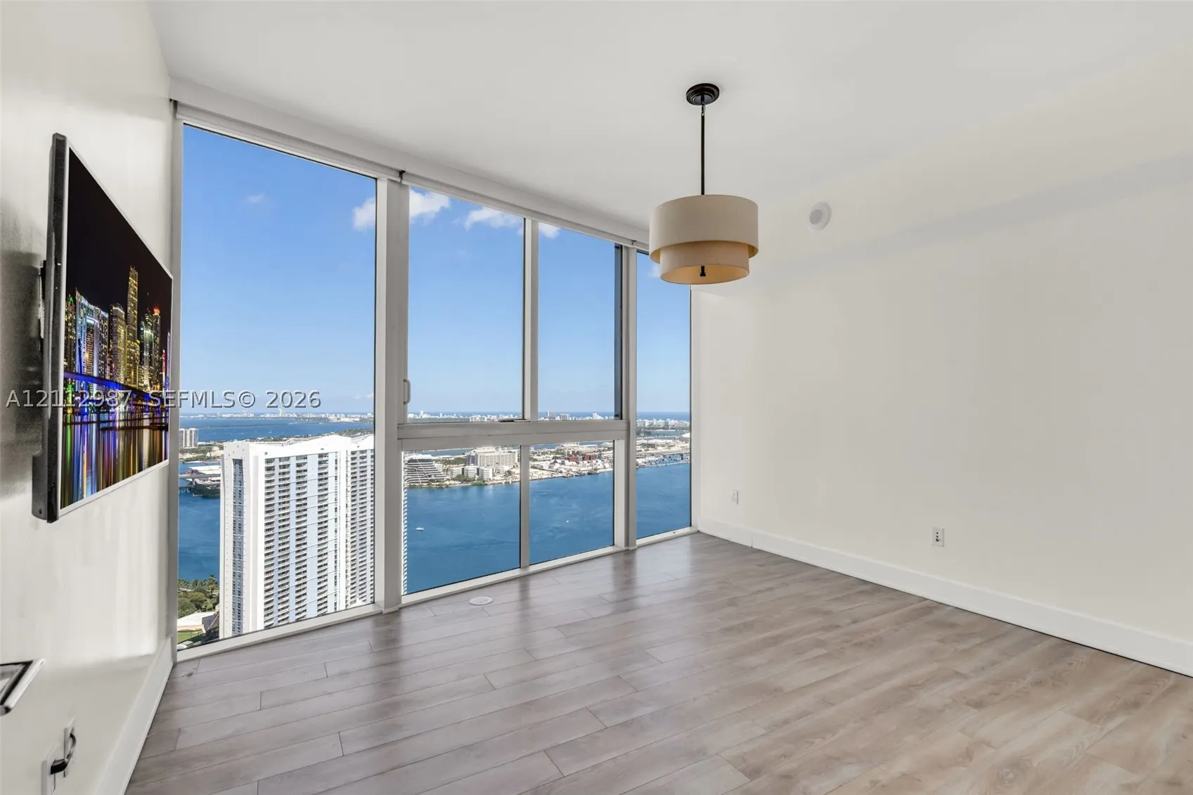 465 Brickell Ave #4901