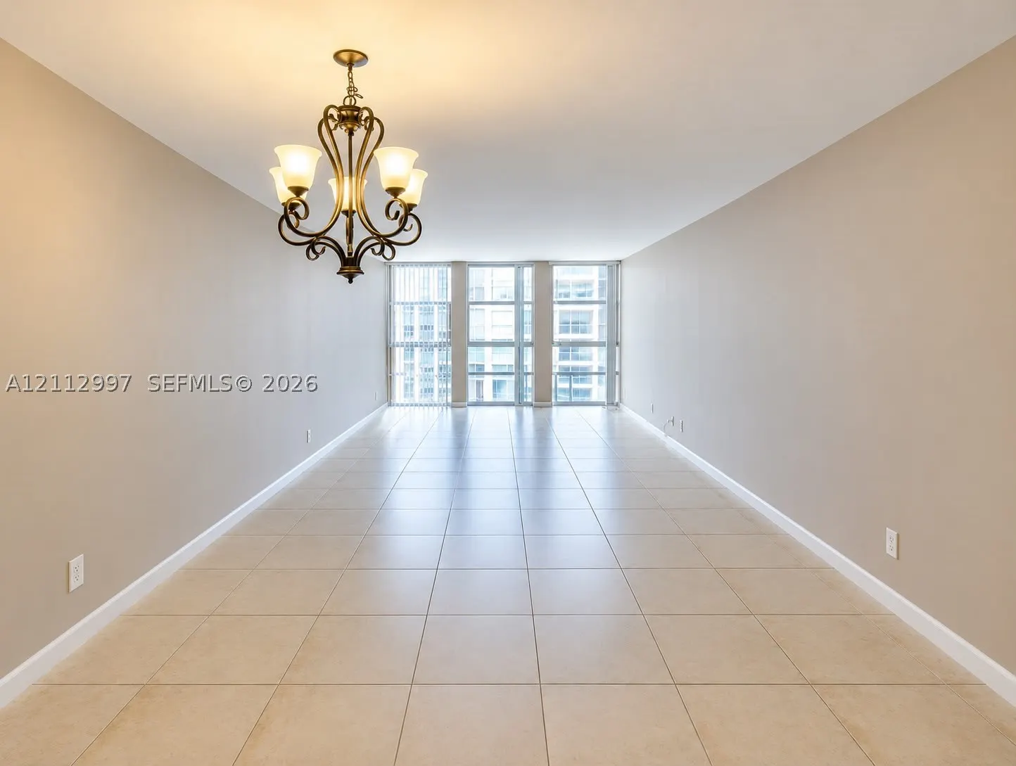601 Three Islands Blvd #412