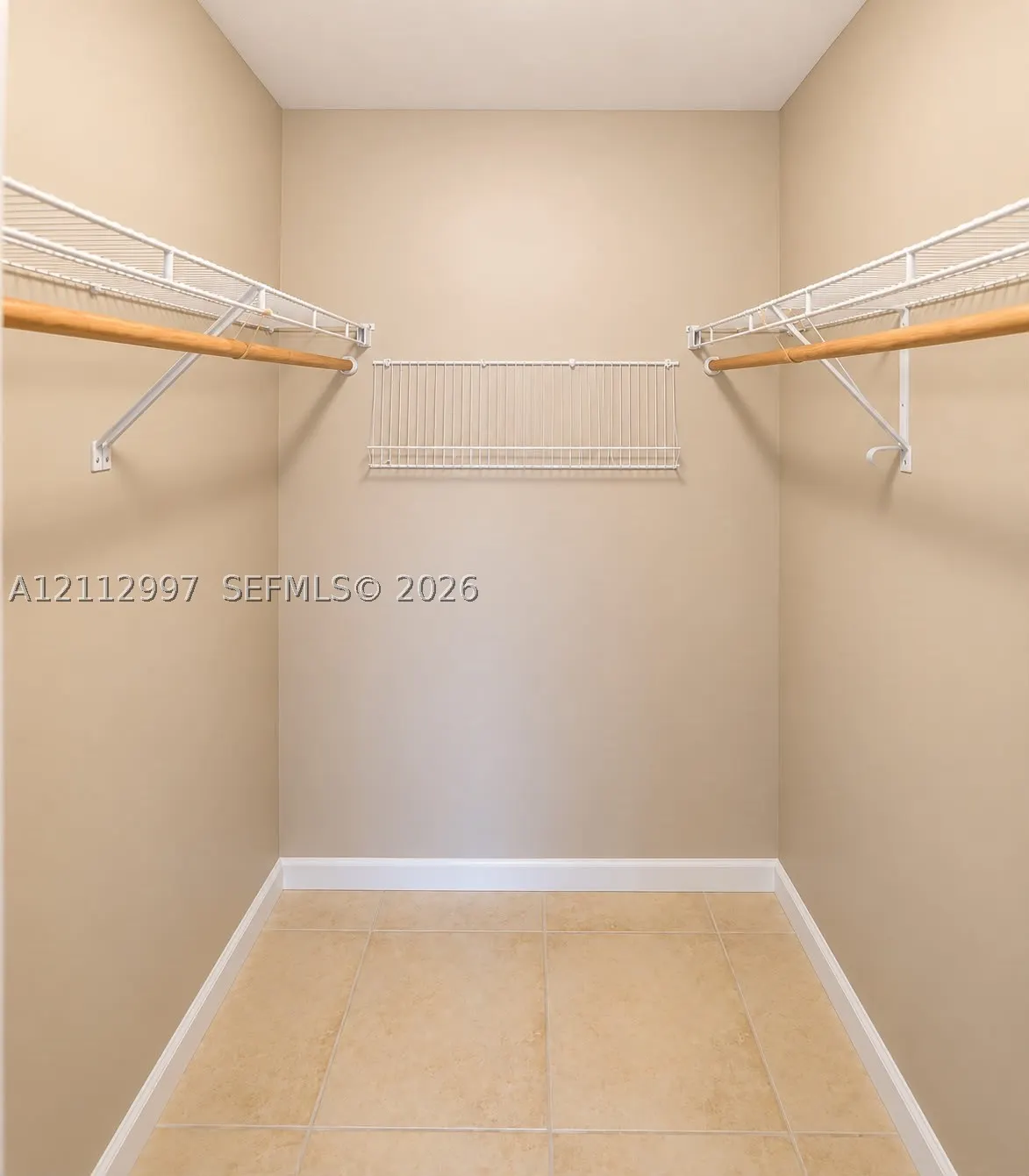601 Three Islands Blvd #412