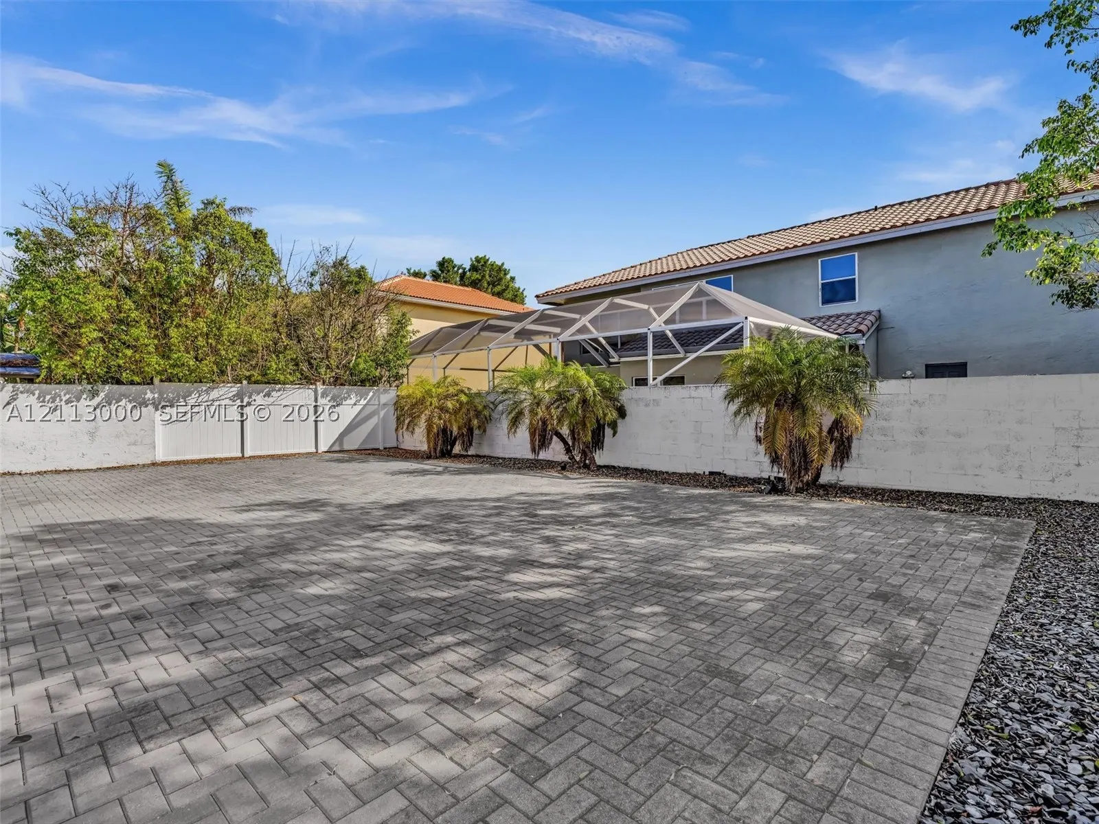10860 La Salinas Cir