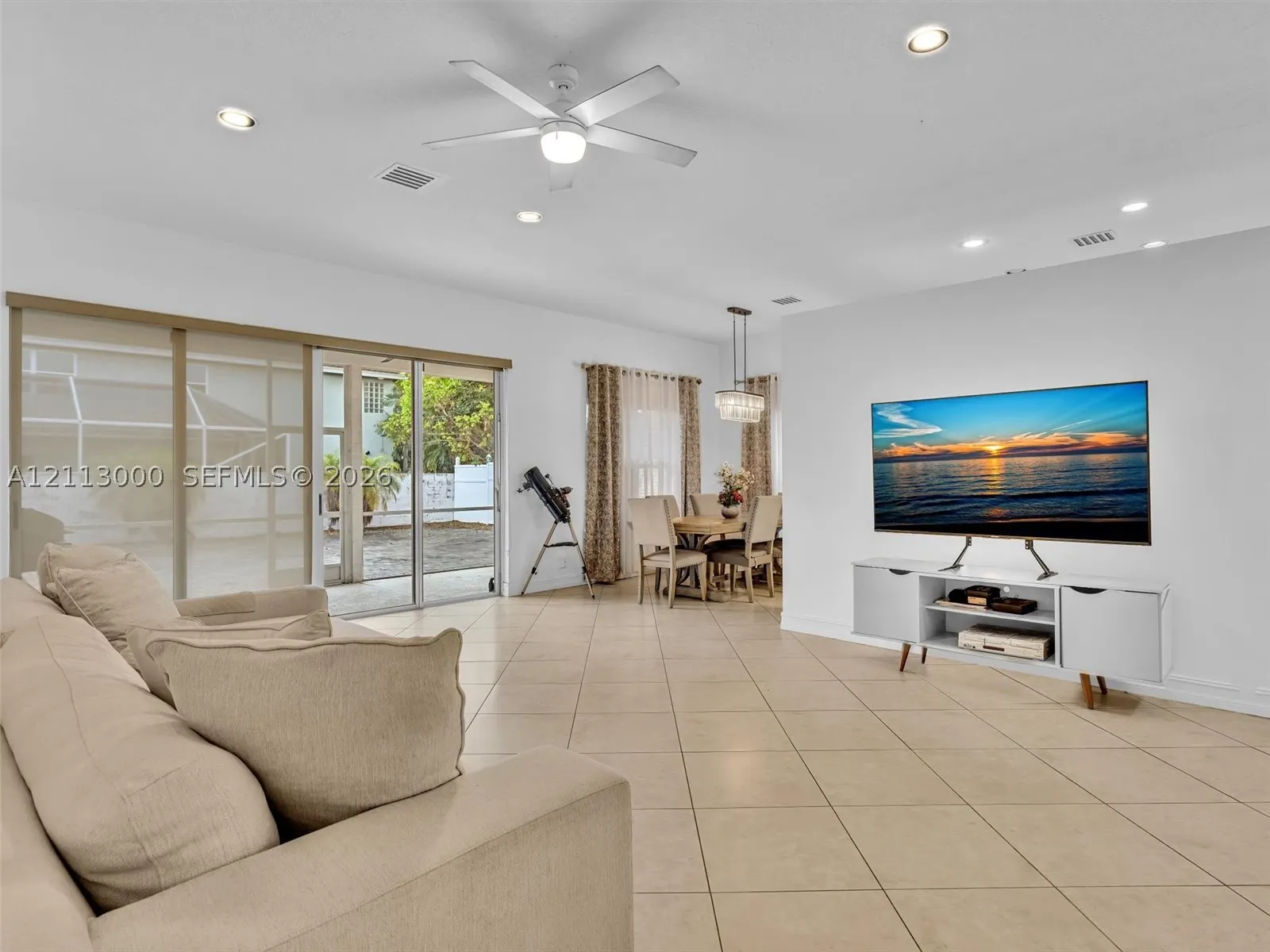 10860 La Salinas Cir