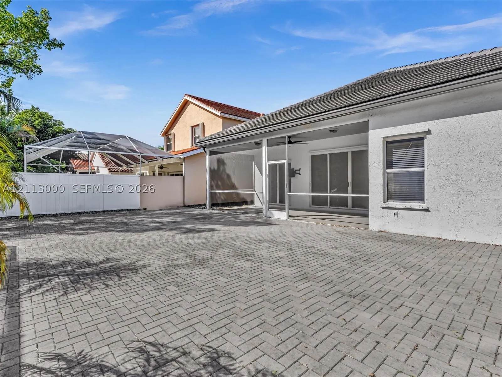 10860 La Salinas Cir