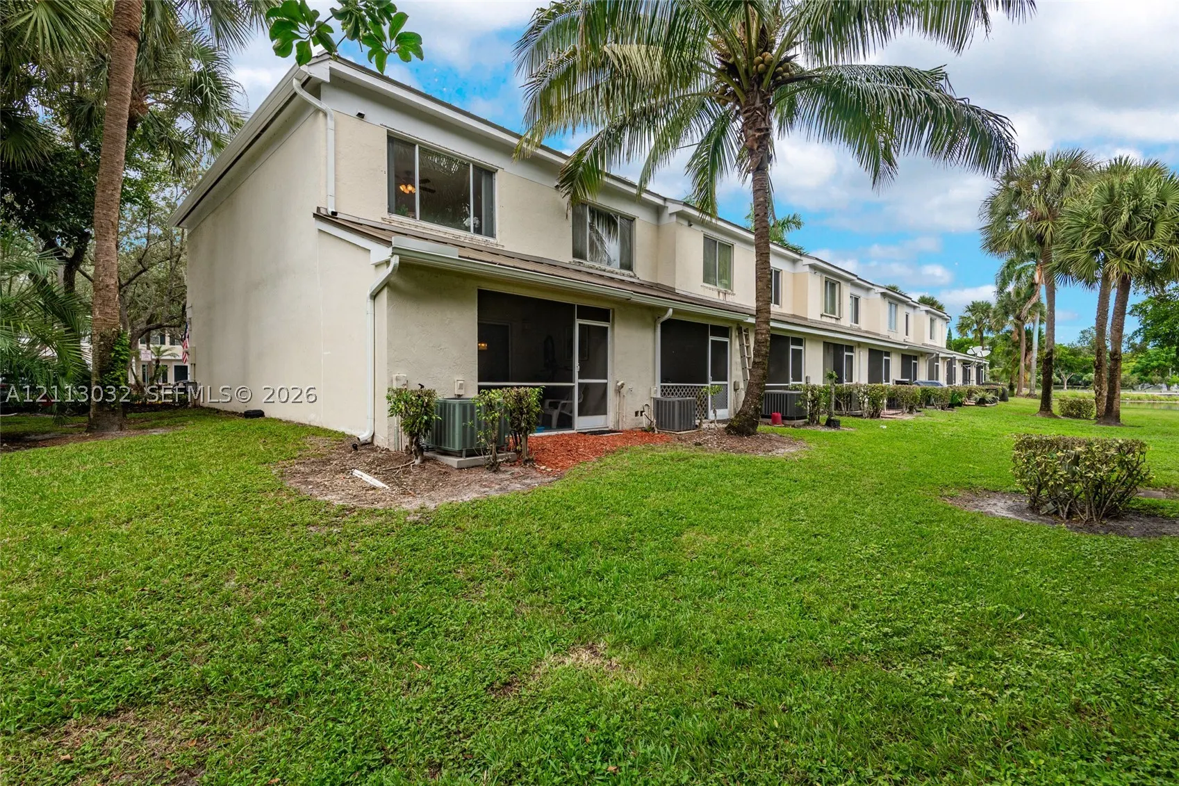 126 SW 96th Ave #10-1