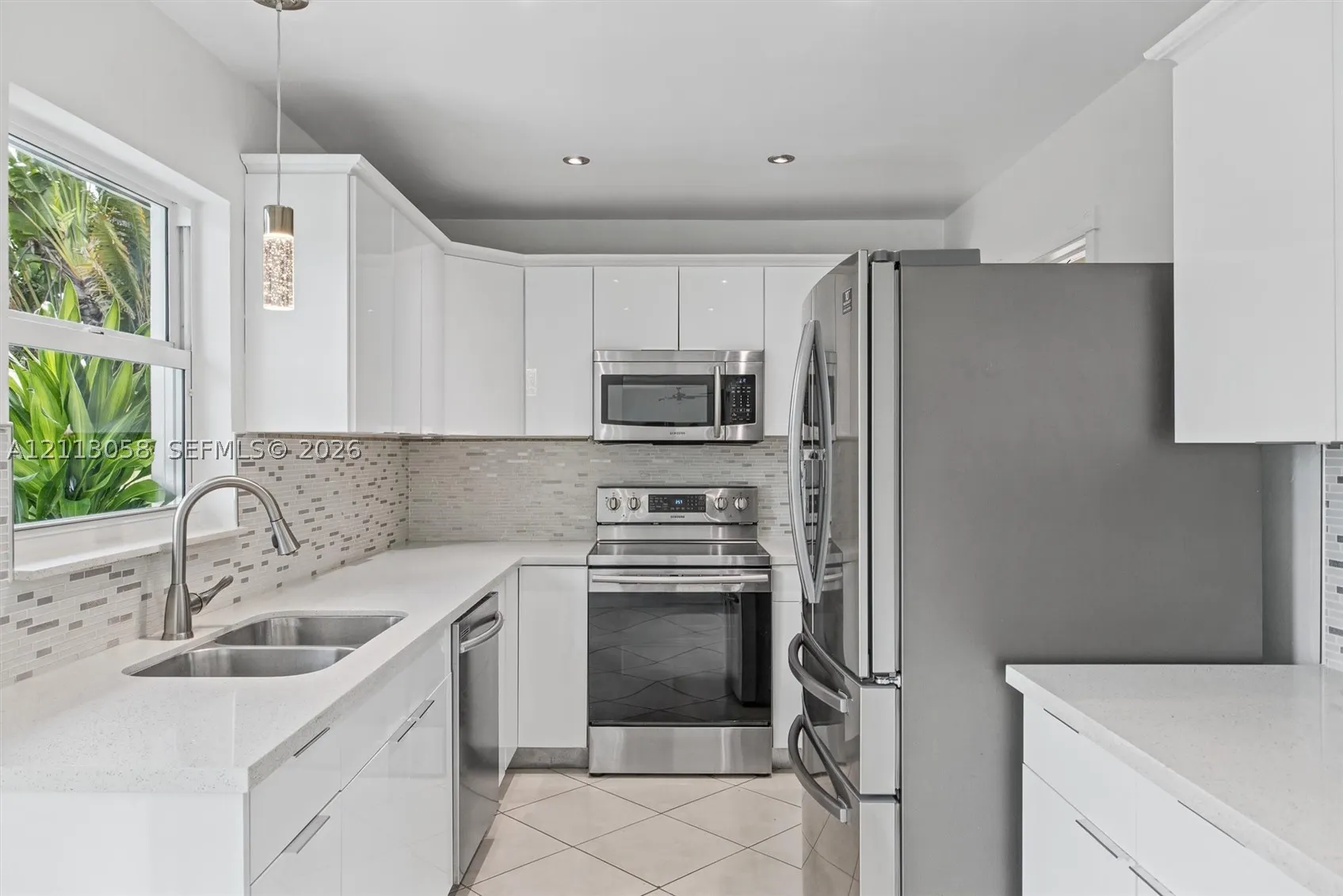 1980 NW 33rd Ct