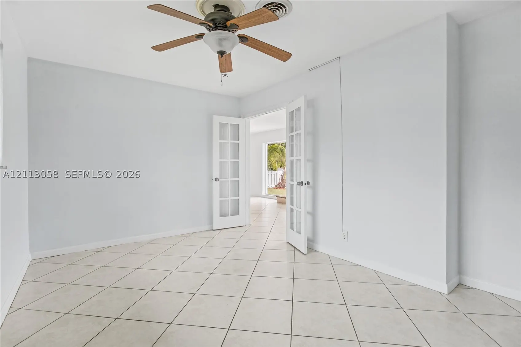 1980 NW 33rd Ct