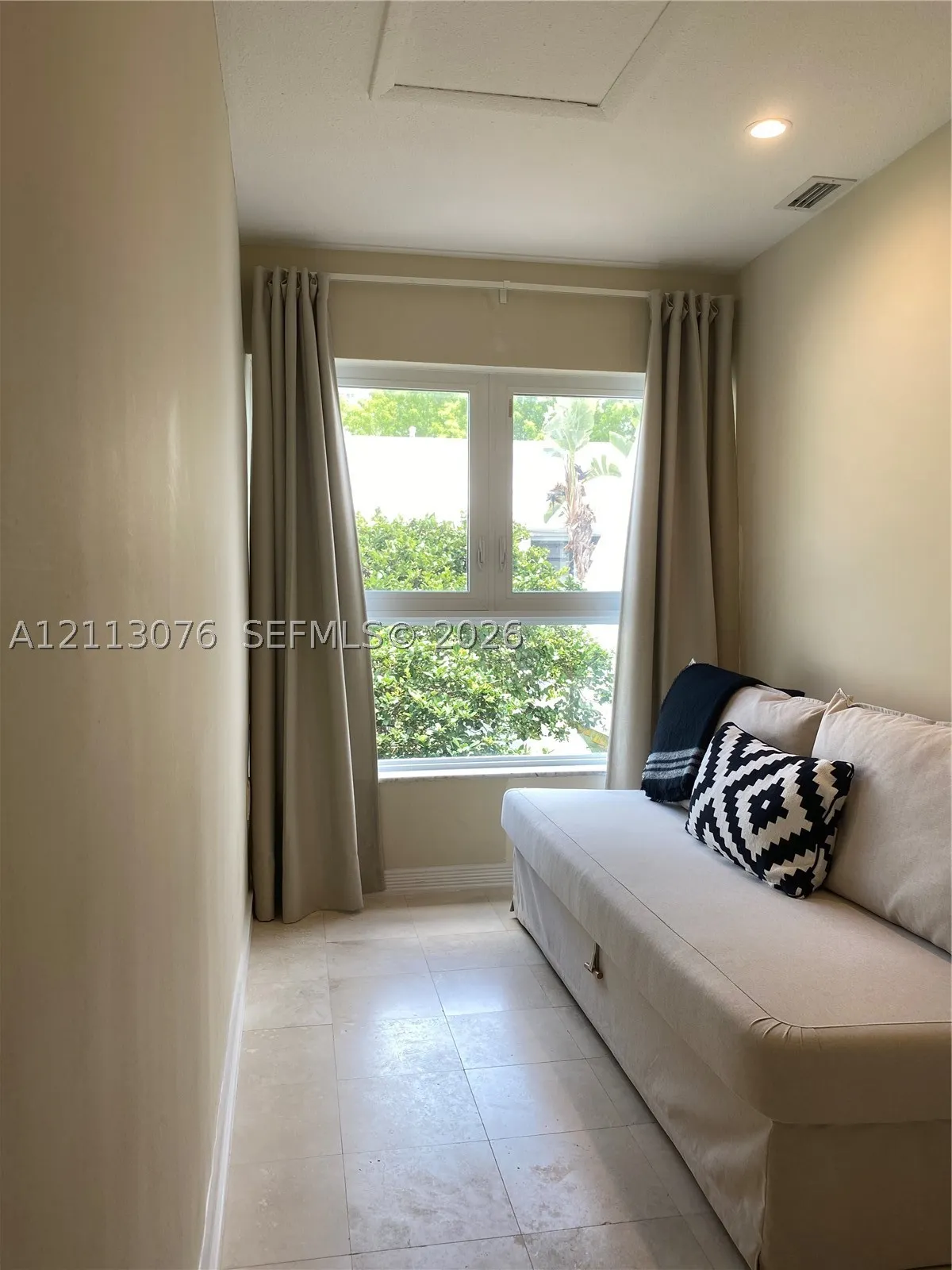 254 Sea View Dr #5