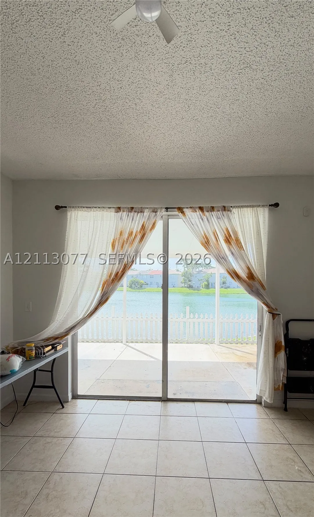 1060 NE 42nd Ter