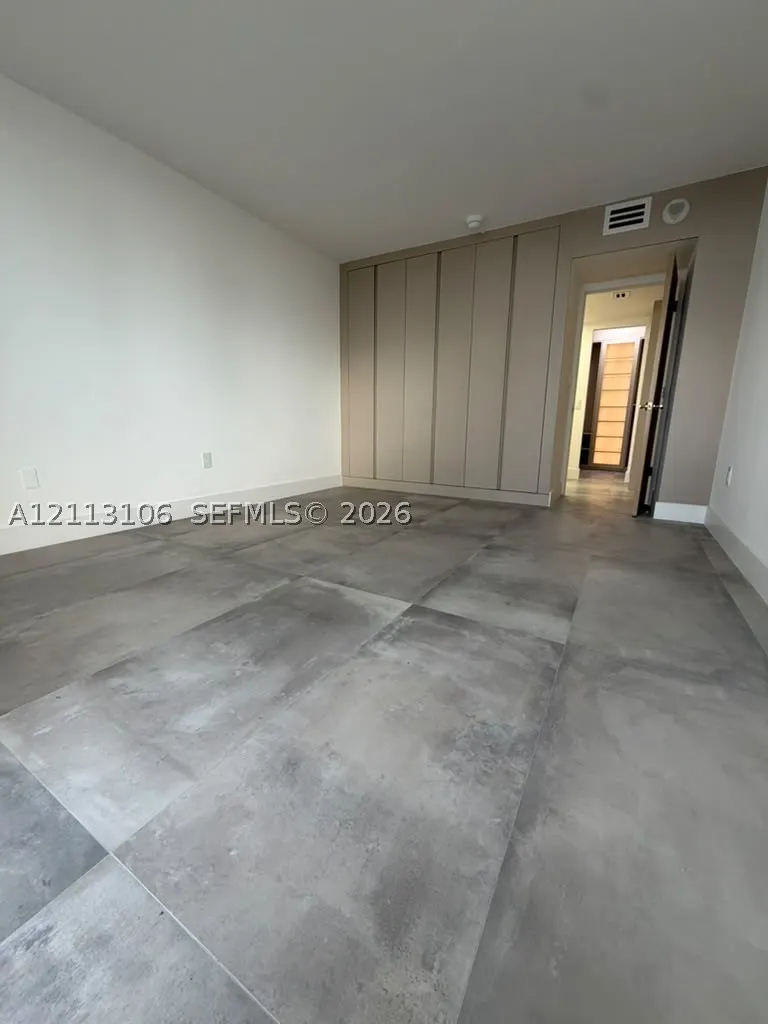 3731 N Country Club Dr #1229