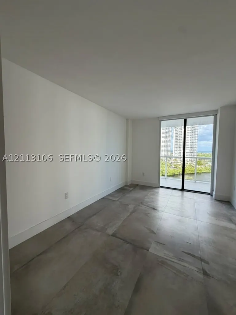 3731 N Country Club Dr #1229