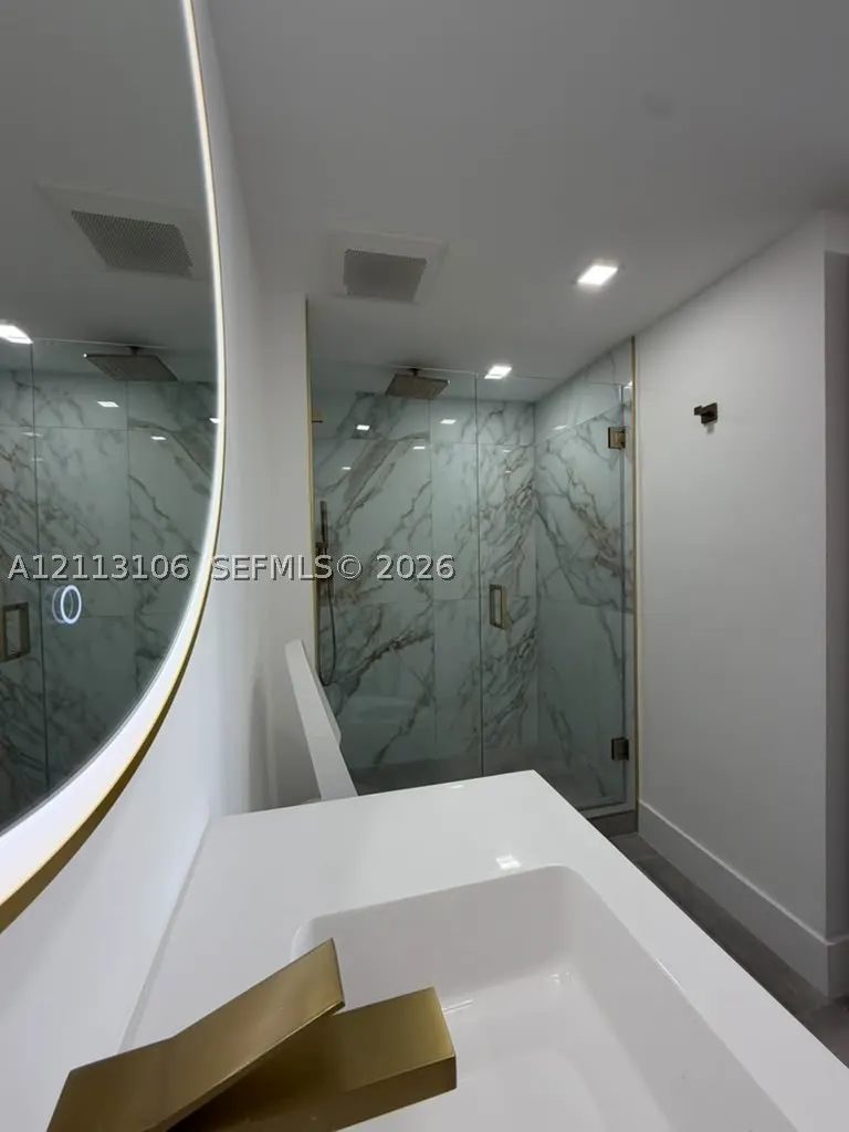 3731 N Country Club Dr #1229