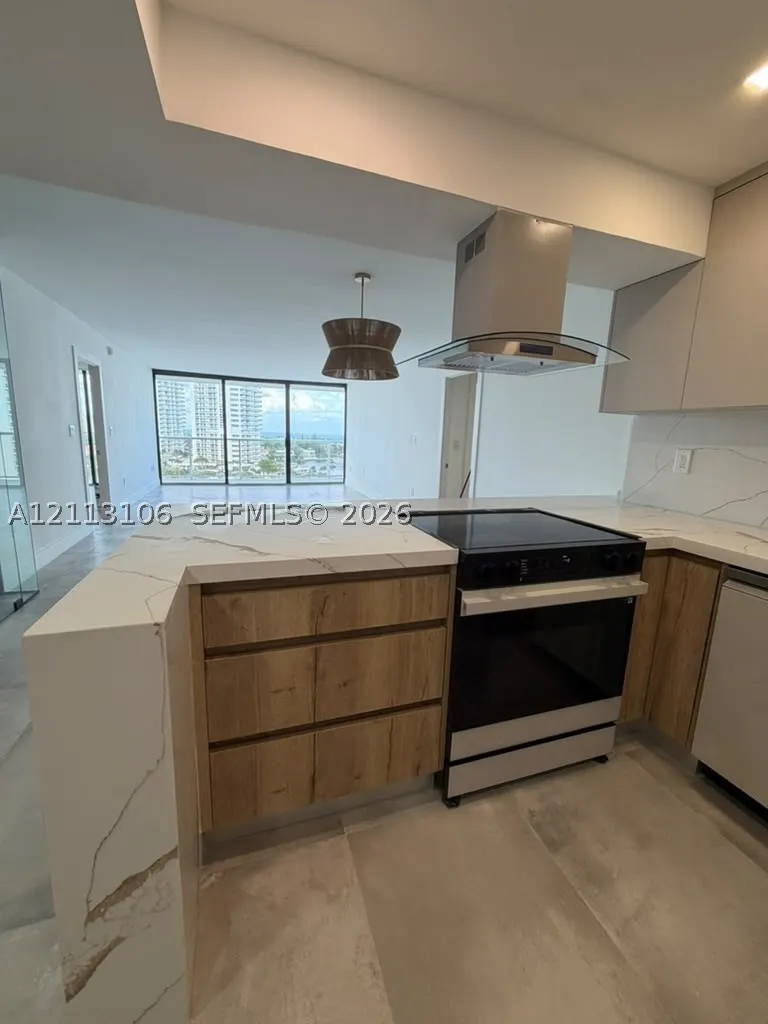 3731 N Country Club Dr #1229