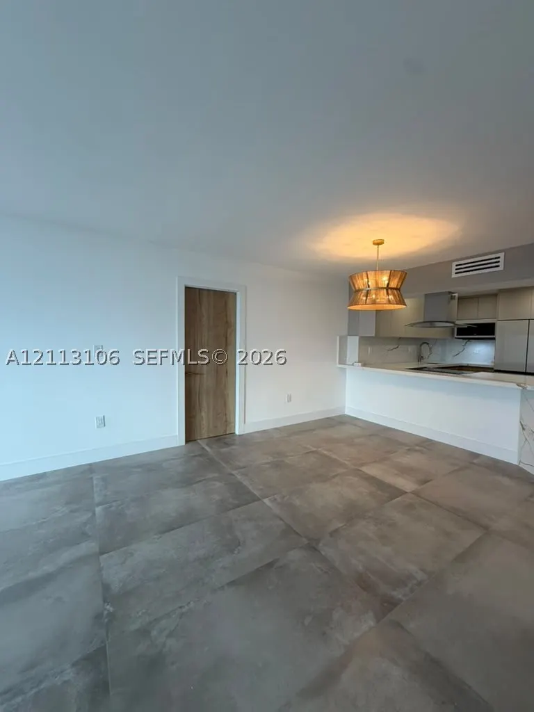 3731 N Country Club Dr #1229