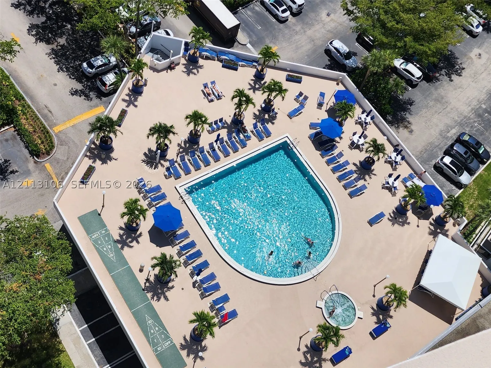 3731 N Country Club Dr #1229