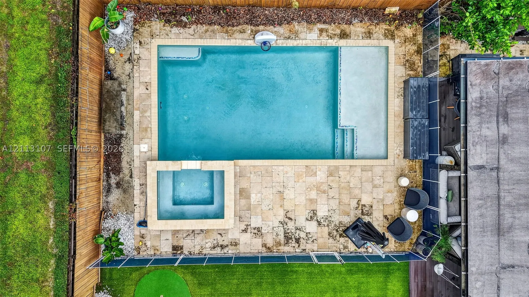 603 SW 18th Ct