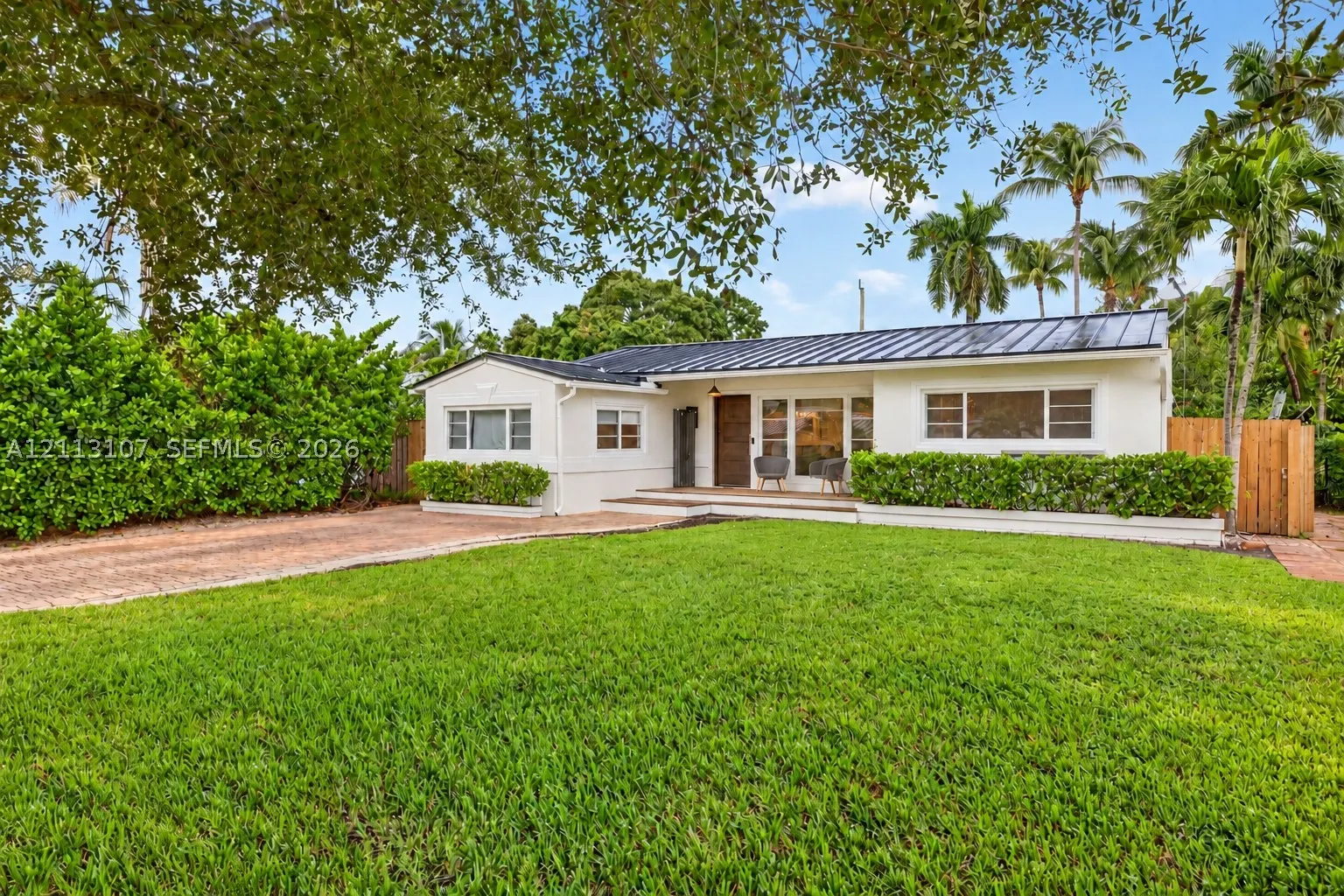 603 SW 18th Ct